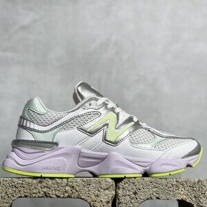 New Balance Womens 9060 Casual Sneakers